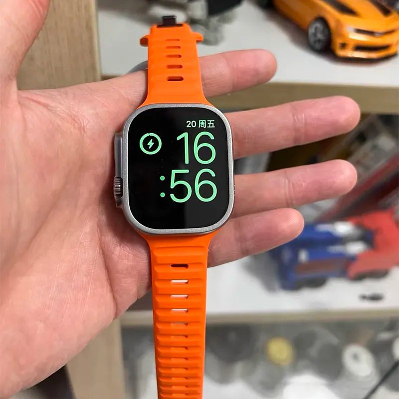 Apple Watch Ultra band - White Silicone - 38mm | 40mm | 41mm | 42mm (Series 10)